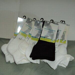New 7 Pairs Norsport Performance Socks Size 10 1/2-12 White Black USA